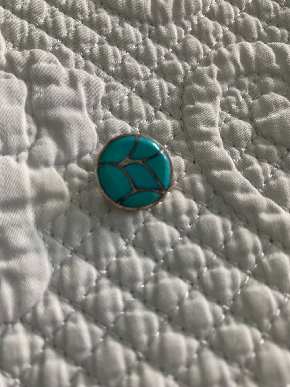 Single Zuni Artist Edison and Laurenda Bobelu Vintage Earring Clip-On
